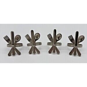 VINTAGE SET OF 4 SILVER TONE NAPKIN RINGS FORK SPOON & KNIFE METAL RUSTIC ART‎